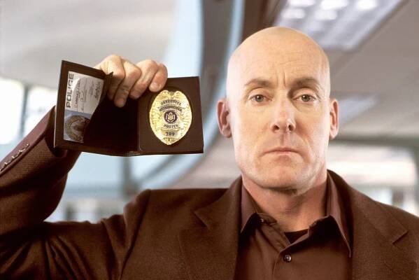 Zloději z Harvardu - Z filmu - John C. McGinley
