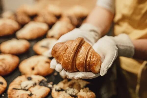 Od prvního ‚hrozného‘ chleba po řemeslnou kvalitu: Příběh pekárny William & Thomas Bakery | Aktuálně | Rádio BLANÍK