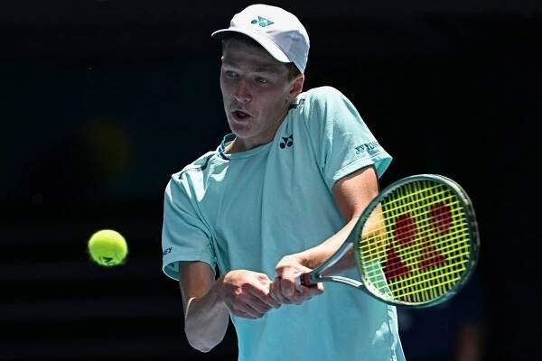Kumstát po boji prohrál finále juniorky na Australian Open
