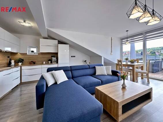 Prodej bytu 3+kk v osobním vlastnictví 93 m², Boršov nad Vltavou | Reality RE/MAX
