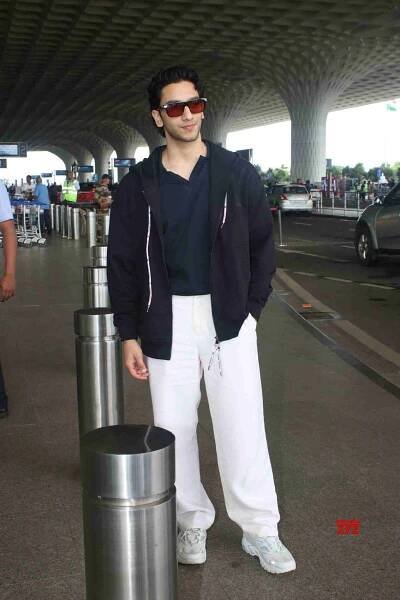 Vedang Raina Spotted At Mumbai Airport Departure - Gallery