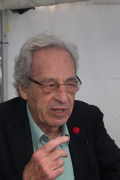 Salvador Giner - Wikipedia