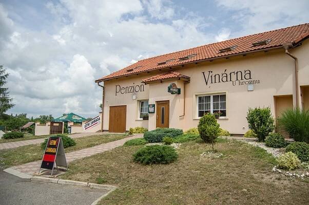 Rezervace - Penzion Vinárna U Hroznu