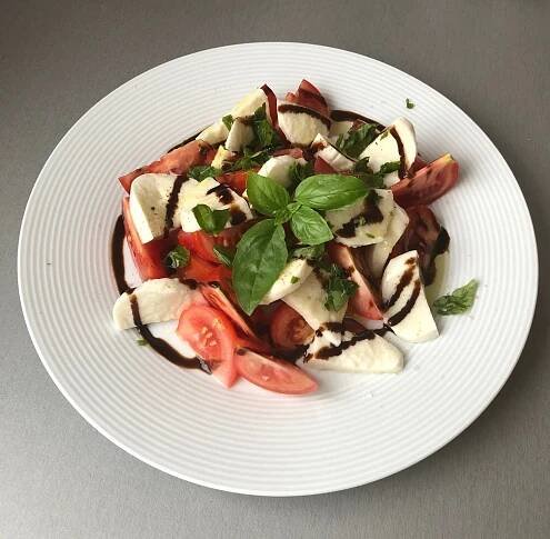 Osvěžující italský salát Caprese