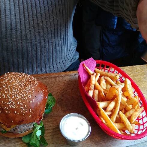 R BURGER & MINIGOLF, Svoboda nad Upou - Restaurant Reviews, Photos & Phone Number - Tripadvisor
