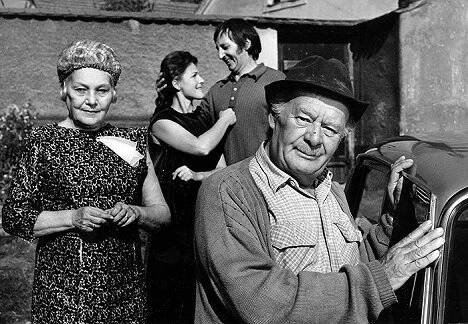 Jiřina Šejbalová, Marcela Martínková, Lubomír Kostelka, Bohuš Záhorský - Zlatá svatba - Z filmu