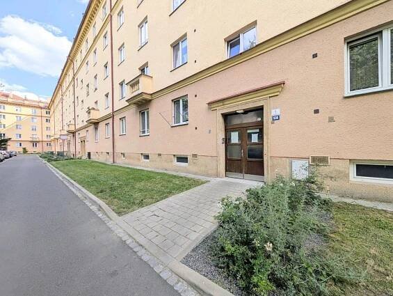 Pronájem bytu 1+1 36 m², náměstí Vítězslava Nováka, Ostrava, Moravskoslezský kraj