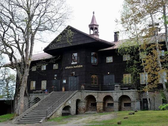 Fotografie - CZ, Broumovské stěny, schronisko Hvězda - 29.04.2024