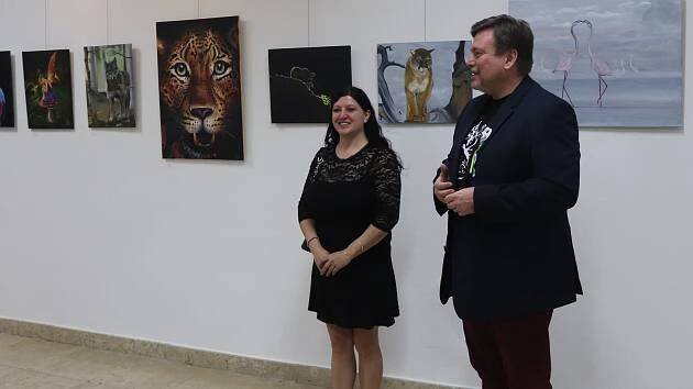 Lenka Zemanová se vrátila do Volar se svými obrazy