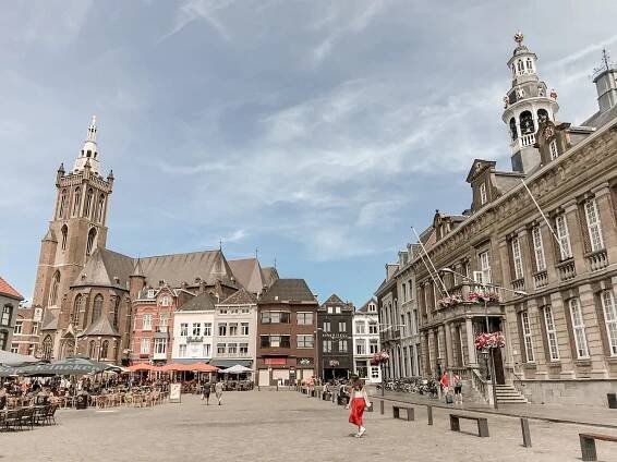 Der perfekte Shoppingtag in Roermond - Caroho Couture