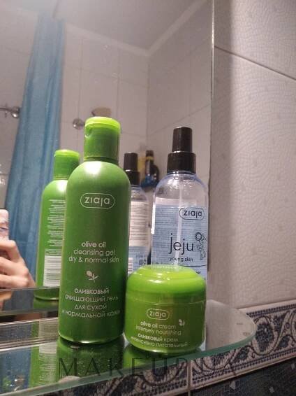 Čisticí gel "Olivový přírodní" - Ziaja Natural Olive for Washing Gel | Makeup.cz
