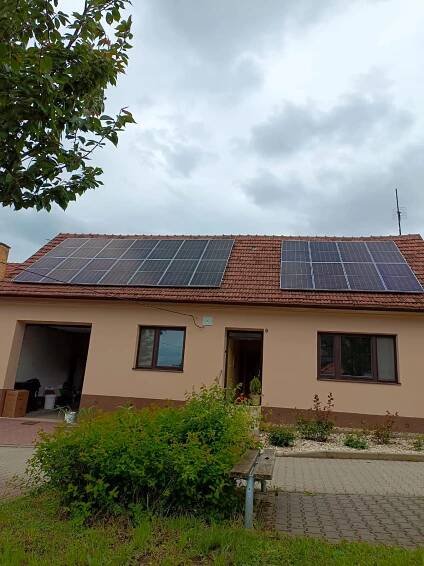 Fotovoltaická elektrárna | UNIFAST Solar
