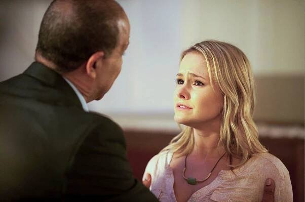 Left Behind Review | Film Stars Nicolas Cage and Nicky Whelan