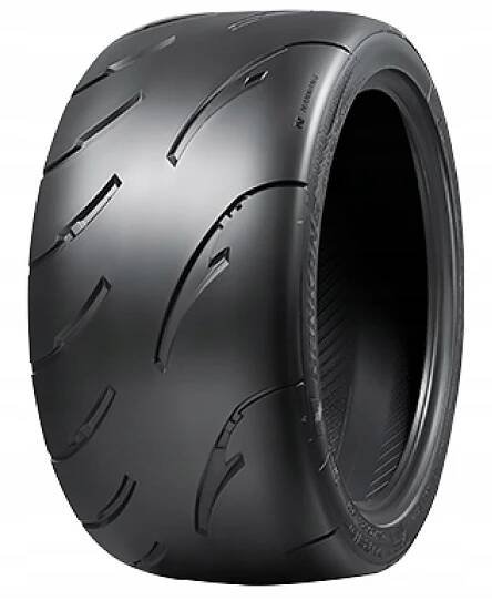 Nankang AR-1 235/45R17 Letní pneumatiky
