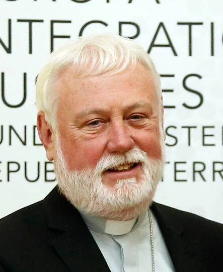 Paul Richard Gallagher – Wikipedie