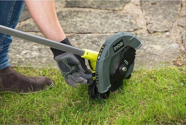 RYOBI RY18EGA-0P aku zastřihovač okrajů trávníků bez aku a nabíječky 5133006724
