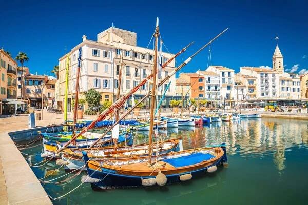 Direct flight from Algiers to Toulon - ASL France