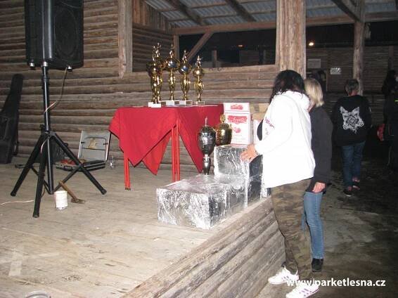Letní parket Lesná - koncerty a rockové akce na Vysočině | parketlesna.cz