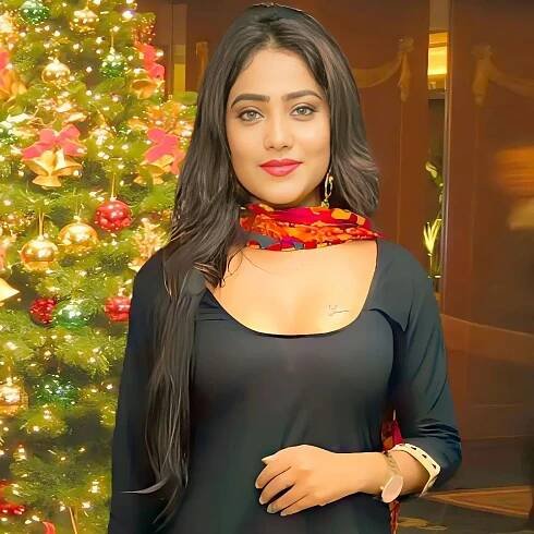 Ruks Khandagale: Check out the Wiki, Age, Biography, Family, Web series and 19+ Gorgeous Photos - Filmy Expert