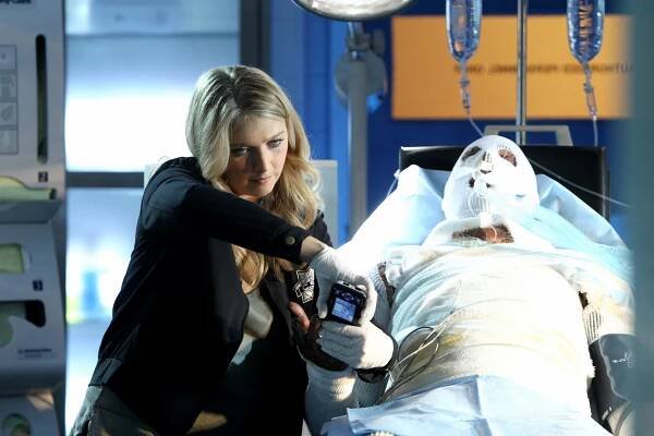 Kriminálka Las Vegas - Plamenná píseň - Z filmu - Elisabeth Harnois