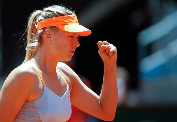 Serena zesměšnila Erraniovou a ve finále vyzve Šarapovovou