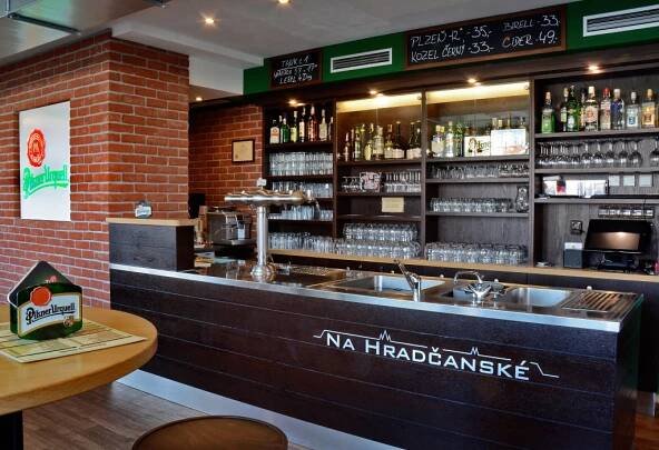 Galerie ‹ Restaurace Na Hradčanské