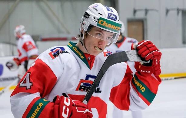 HC DYNAMO PARDUBICE – V seniorském hokeji jsme letos dali prostor devíti mládežníkům! O které talenty jde?