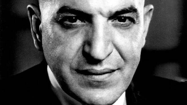 Neústupný komisař Kojak: Život mu zničily dluhy a prostitutky. Telly Savalas zemřel na rakovinu - Médium.cz