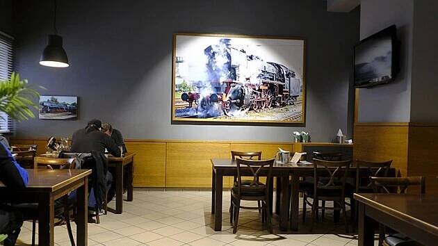 Restaurace Na Pražci na vlakovém nádraží v Blansku.