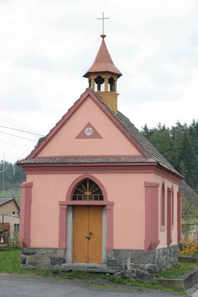 Soubor:Předslav-Makov, kaple (8721).jpg – Wikipedie