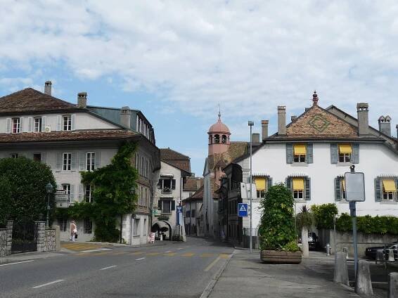 Soubor:Coppet-Entrée.jpg