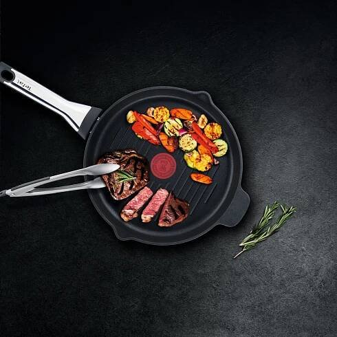 Excellence Grilovací pánev ø 26 cm TEFAL E2314074 - Landema.cz