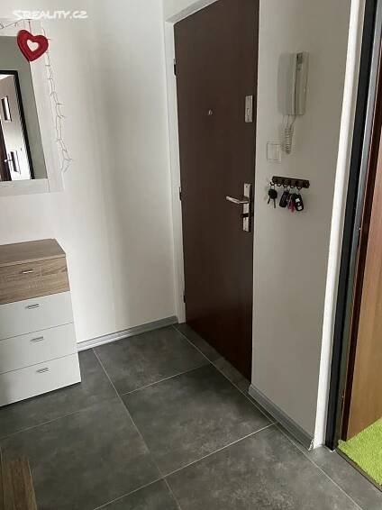 Pronájem Byt 2+1, U Víta, Jemnice