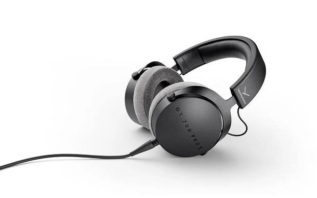 Beyerdynamic DT 700 PRO X