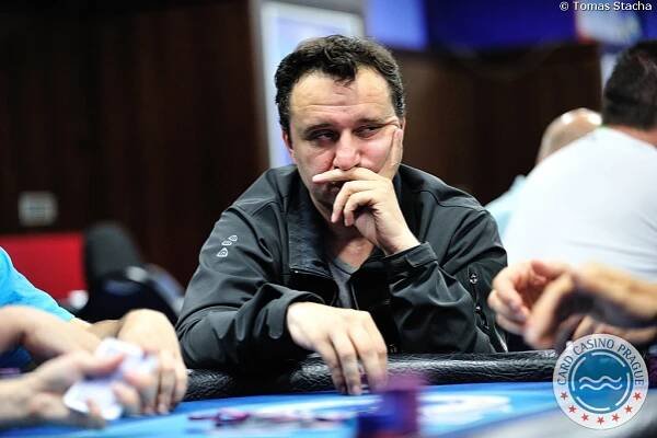 ČPT: Michal Mrakeš vzal útokem i Main Event, po prvním dni je ve vedení - POKERživě