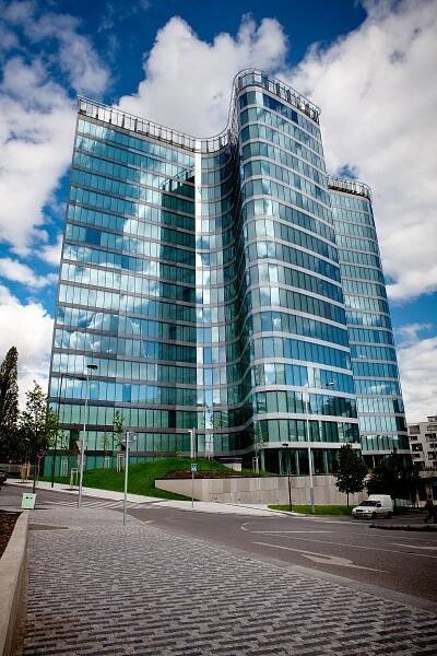 Budova FILADELFIE oceněna v soutěži TOP INVEST 2011