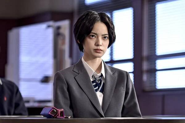 Jurina Hirate - Doragon-zakura - Z filmu