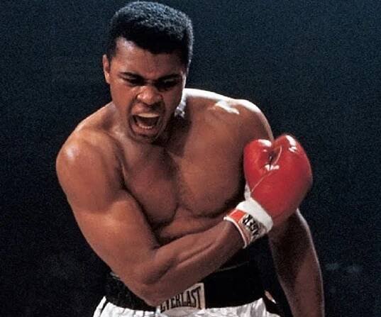 Muhammad Ali Biography - Facts, Childhood, Family Life & Achievements