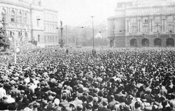 Obrazem: 85 let od mnichovské dohody. Historické snímky z podpisů i vítání Hitlera