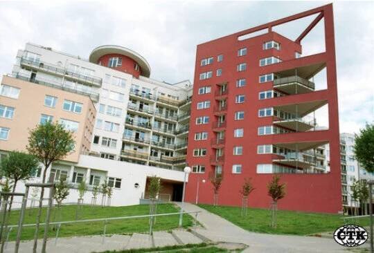 Privatizace obecních bytů – má nájemce nárok na odkoupení bytu?