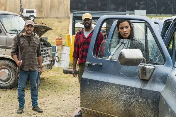 Sebastian Sozzi, Colman Domingo, Danay Garcia - Živí mrtví: Počátek konce - Another Day in the Diamond - Z filmu