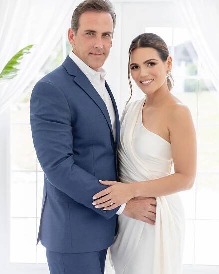 Carlos Ponce a Karina Banda se tajně vzali - Telenovely.net... vše o telenovelách na jednom místě