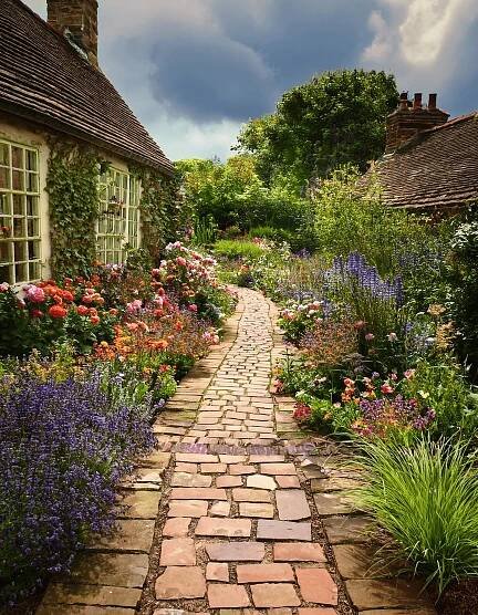 cottage garden path 3