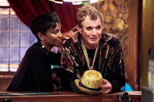 Alisha Bailey, Jason Flemyng - Save Me - Episode 1 - Z filmu