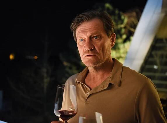 Walking on Sunshine - Episode 6 (S03E06) (2021)