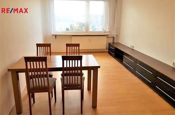Pronájem bytu 3+kk, ul. Jeřábová, Dobříš