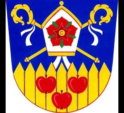 Náměstí Újezd u Valašských Kloubouk