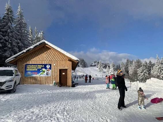 Lyžařská škola - půjčovna - servis - chata k pronajmutí Nový Hrozenkov - foto 30