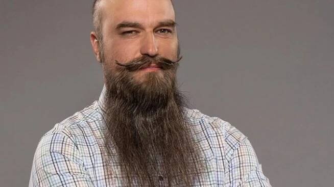 Martin Pecina si pochvaluje šneky solené teplou lidskou močí. Nevíte, o co přicházíte, vzkazuje - Jimeto.cz