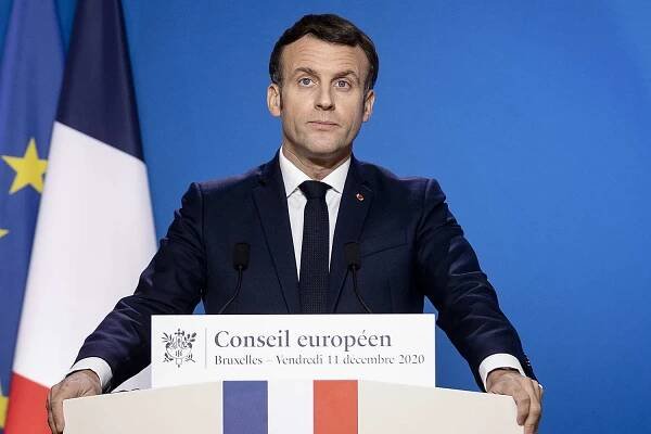 French President Emmanuel Macron Tests Positive for COVID, Continues Work While Isolating
